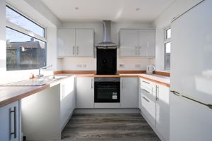 Photo 14- click for photo gallery